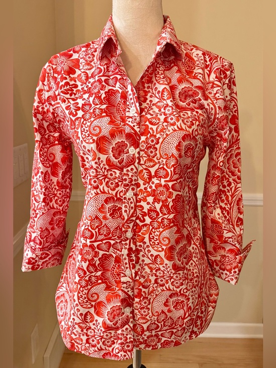 Chico's Tops - 💄 Chico’s Red White Floral Scroll Print Button Front Shirt, Sz US 4 (chico’s 0)